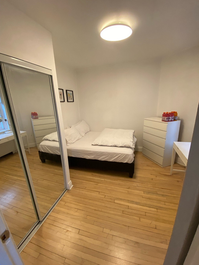 Lease Transfer - Furnished Private Room  (shared apartment) dans Locations temporaires  à Ville de Montréal - Image 2