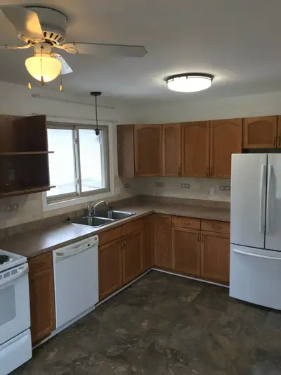 3 bed upper of duplex
