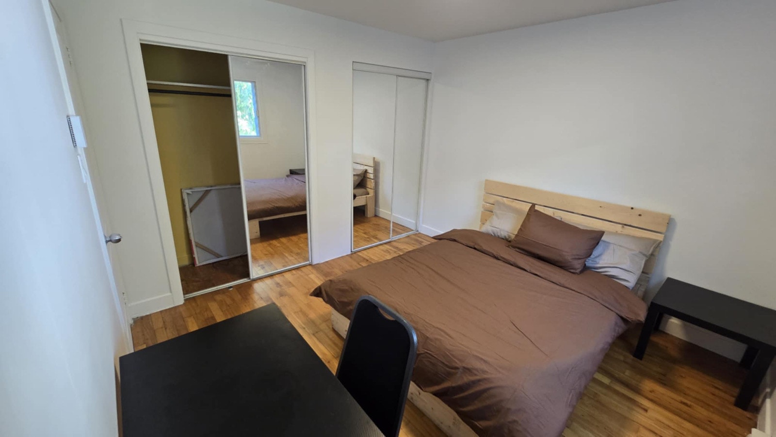Chambre à louer dans appartement (Quartier St-Pierre, Montréal) — photo 2
