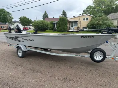 • 38 heures seulement sur moteur Yamaha 90 hp • Équipement complet inclus – tout prêt à naviguer • D...