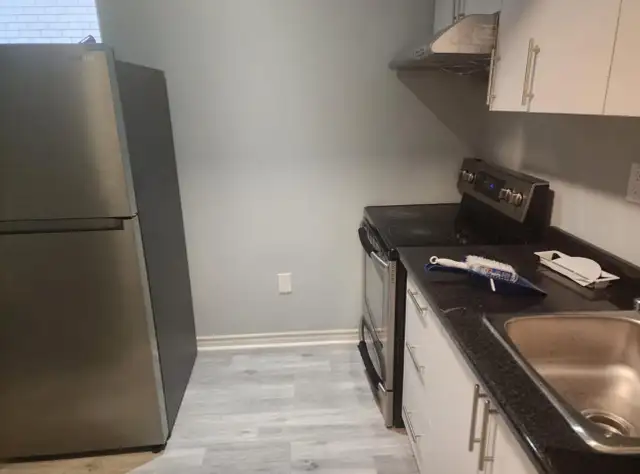 Basement Apartment in Barrie ON 2Bed 1 Bath