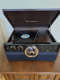 Record Player, CD, Radio, Tape Victrola