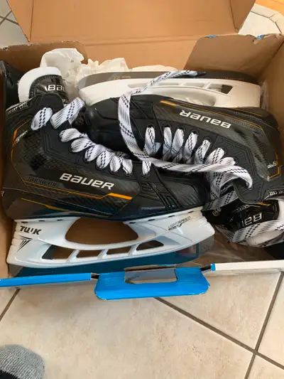 Bauer men’s skates supreme M5 pro, View more