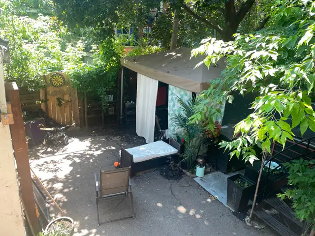 Furnished Room Available Oct 1st in Montreal in Room Rentals & Roommates in City of Montréal - Image 9