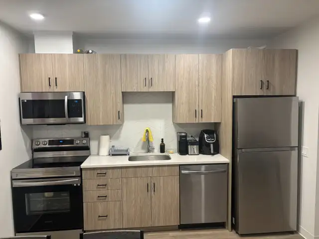 Sublet Available — Private Ensuite Room in Luxury Building in Room Rentals & Roommates in Kitchener / Waterloo - Image 3