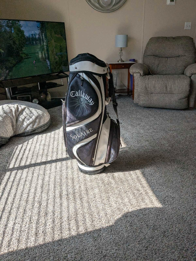 Ladies Callaway Solaire Golf Bag in Golf in Lethbridge