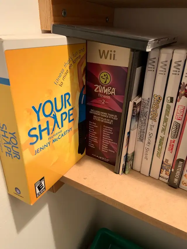 wii - complete with lots of games64695057788801124