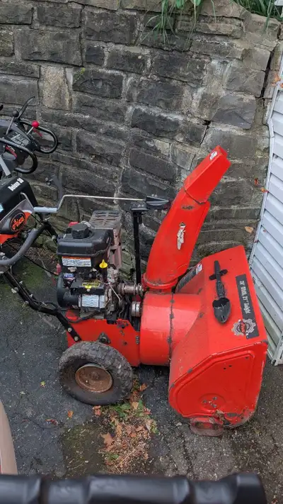 ARIENS Deluxe 30" Snowblower , View more