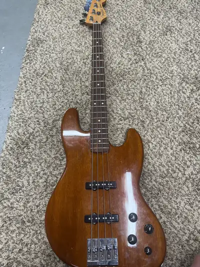 fender jazz bass , View more