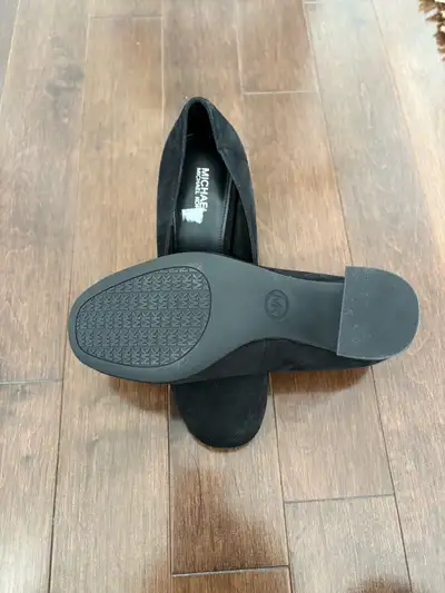 Souliers Michael Kors Women shoes, View more