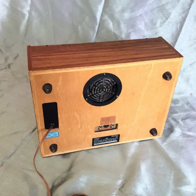 Akai 4000DS MKII Stereo Reel To Reel Tape Recorder (1973-79) in Stereo Systems & Home Theatre in Mississauga / Peel Region - Image 7