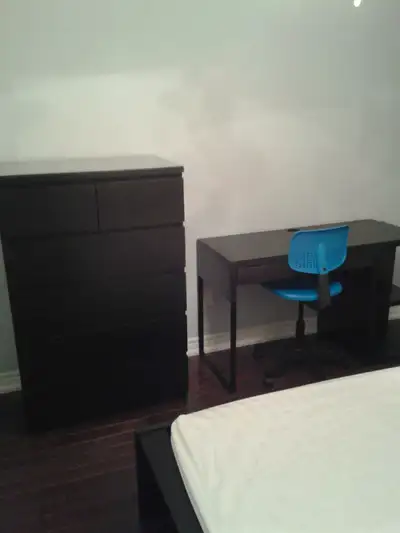 $ 850. July. Furnished bedroom in Burlington