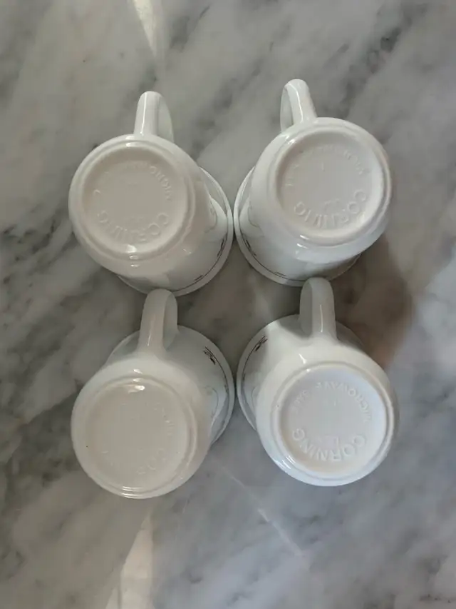 Burgundy Rose Corelle/Corning Mugs x4 in Kitchen & Dining Wares in Markham / York Region - Image 4