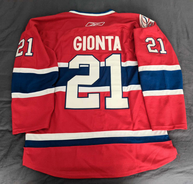 Montreal Canadians Jersey - Size 48 (Large) in Hockey in Bedford - Image 2