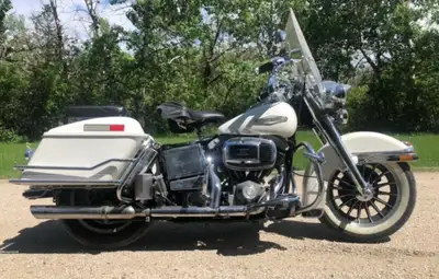 $13,995.00 no GST Located North of Calgary Alberta Listed for 3rd Party Ltd Company. Non dealership...