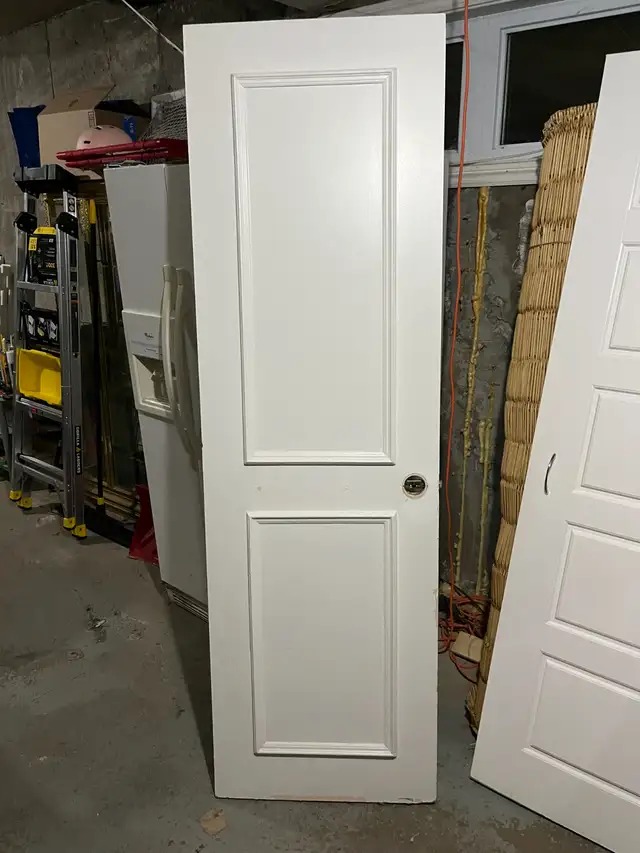 Various doors and closet doors in Windows, Doors & Trim in City of Montréal - Image 3