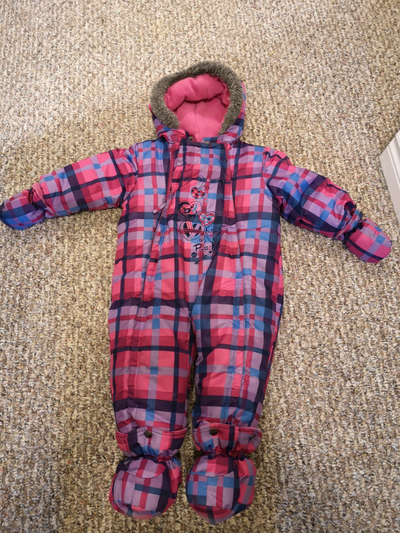 Ensemble d'hiver/ Snow suit, View more