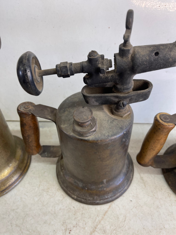 THREE VINTAGE BLOW TORCHES FOR SALE $25 EA #V1354 in Arts & Collectibles in Strathcona County - Image 3