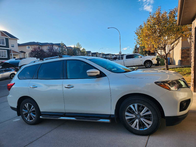 2018 Nissan Pathfinder 4WD SV in Cars & Trucks in Calgary - Image 4