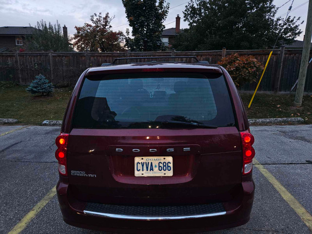 2019 Dodge Grand Caravan SXT Premium Plus in Cars & Trucks in City of Toronto - Image 4