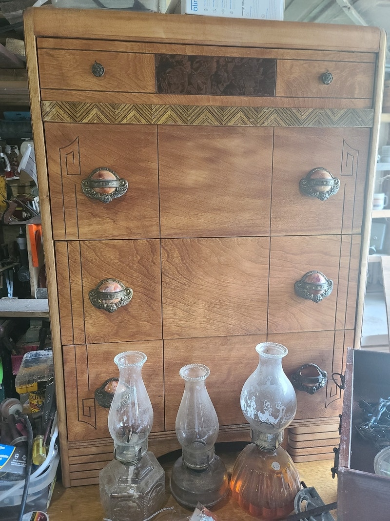 Antique 4 drawer dresser Dressers & Wardrobes Cape Breton Kijiji