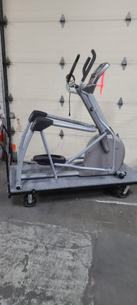 machine d'entraînement elliptique