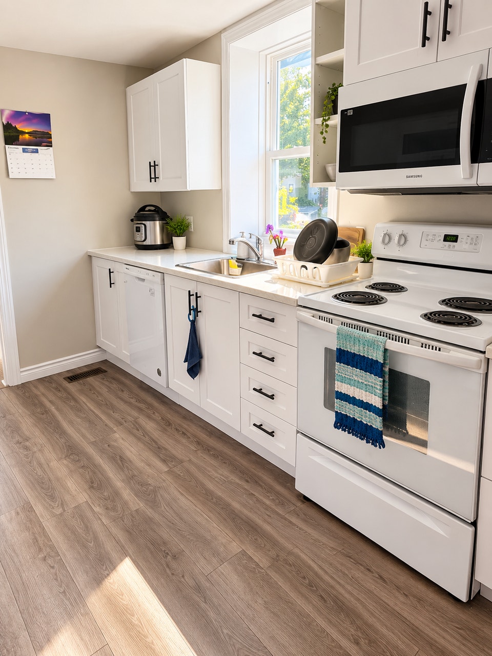 2 Bedroom Duplex for Rent – Downtown Westport – $1,900/Month 4