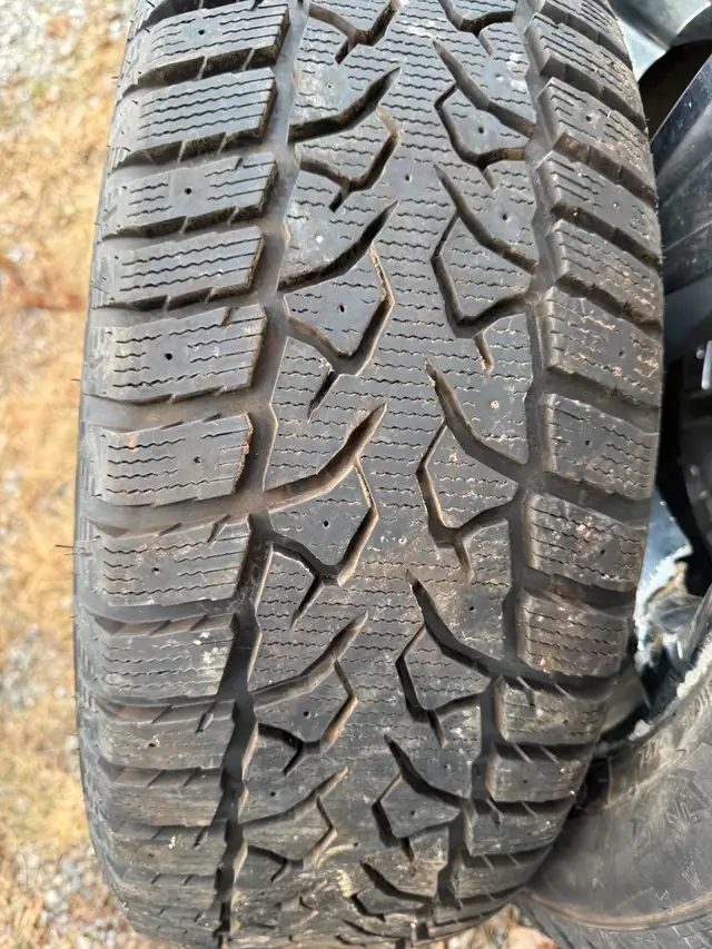 Snow tires in Tires & Rims in Cape Breton - Image 4