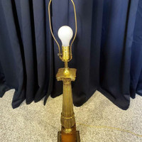 Lampe Antique - Antique Lamp (missing shade)