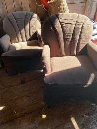 Camper 2 Swivel Sofa Chairs