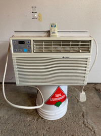 Gree Window A/C Unit - Air Conditioner