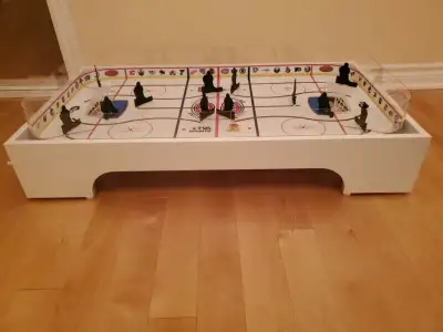 jeu hockey sur table coleco stiga benej MONTREAL,QUEBEC,BOSTON, View more
