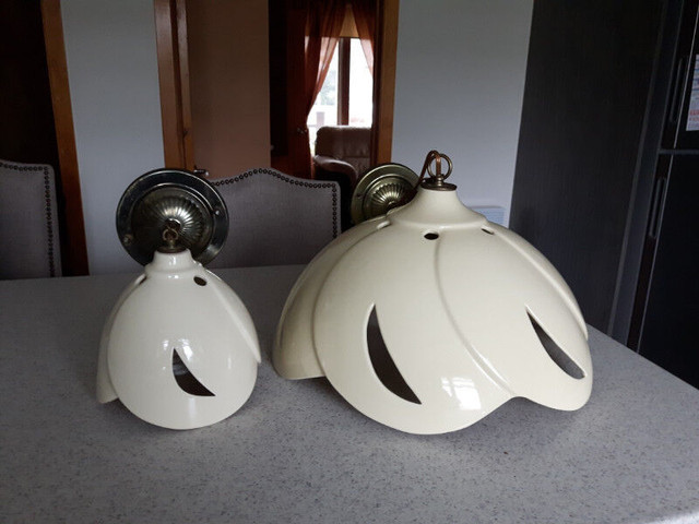 Luminaires  en céramique, pour corridor, cuisine ou chambre. dans Éclairage intérieur et plafonniers  à Saint-Jean-sur-Richelieu