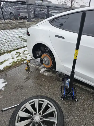 Mobile Tire Guys At Your Service!!! * **I WILL COME TO YOU*** Need your WINTER TIRES off and SUNMER...