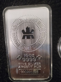 10 -100 ounce 9999 SILVER BARS, Maple Leafs +++