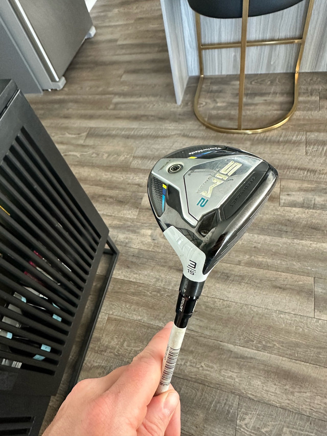 Taylormade Sim 2 3 Wood in Golf in Calgary - Image 2