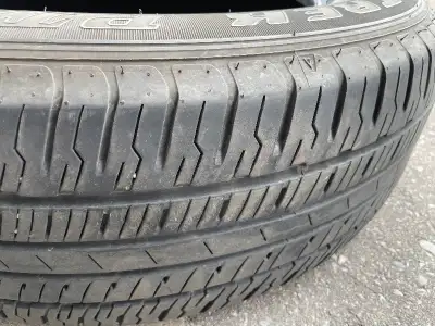 3x Dunlop Grandtrek PT20 All Season Tires Size: 225/65R17 OEM tires for Toyota RAV4. Rarely used in...