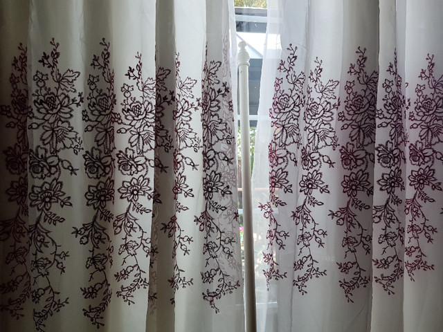 Beautiful hand knitted curtains from Philipines in Home Décor & Accents in Cambridge