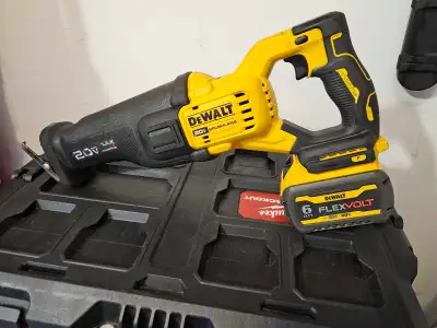 Dewalt 20v Max Brushless Flexvolt Advantage Sawzall with 6ah, View more