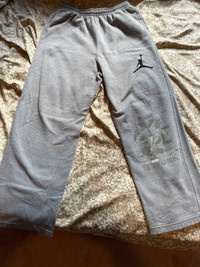  JORDAN x 4YE reWork Size SMALL Pants NEW Never Worn 