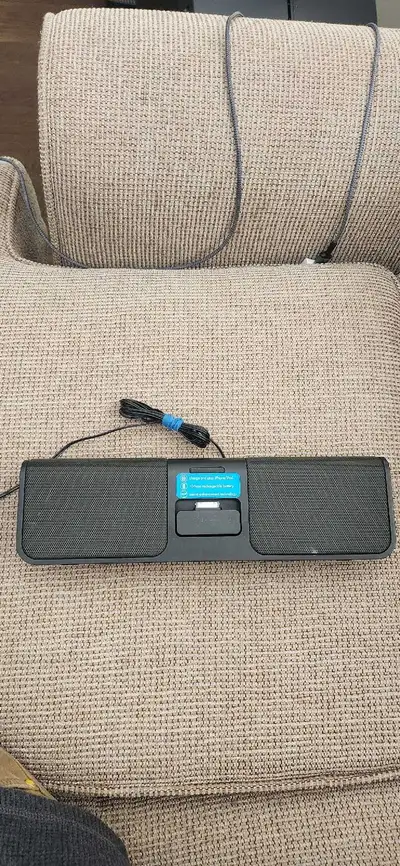 iHome iP46 Portable 30-Pin iPod/iPhone Speaker Dock, View more