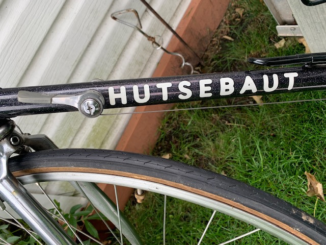 Hutsebaut vintage racing bike in Road in Gatineau - Image 3
