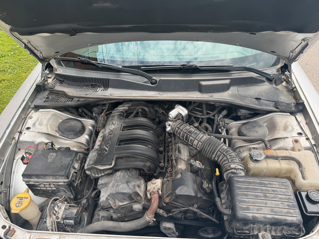 2010 Dodge Charger in Cars & Trucks in Chatham-Kent - Image 3
