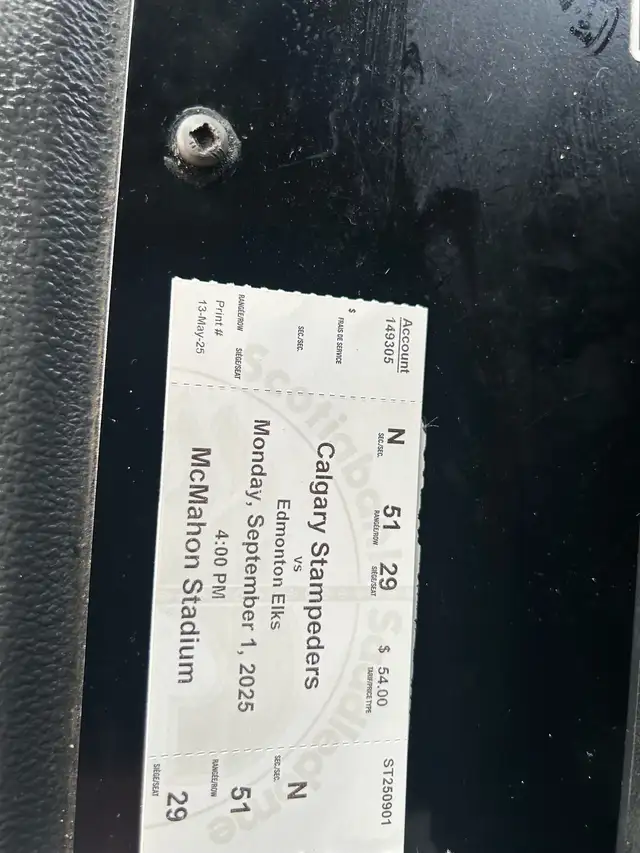 Calgary Stampeder's tix - 1 pair $5063611981331587120