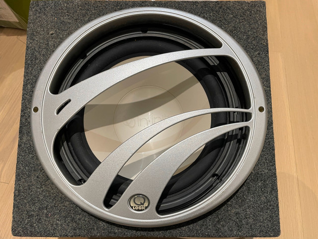 Car subwoofer & amp in Audio & GPS in City of Toronto