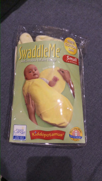 SwaddleMe Adjustable Infant Wrap 100% cotton 