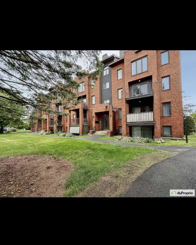 Turnkey Condo!489976364207319041