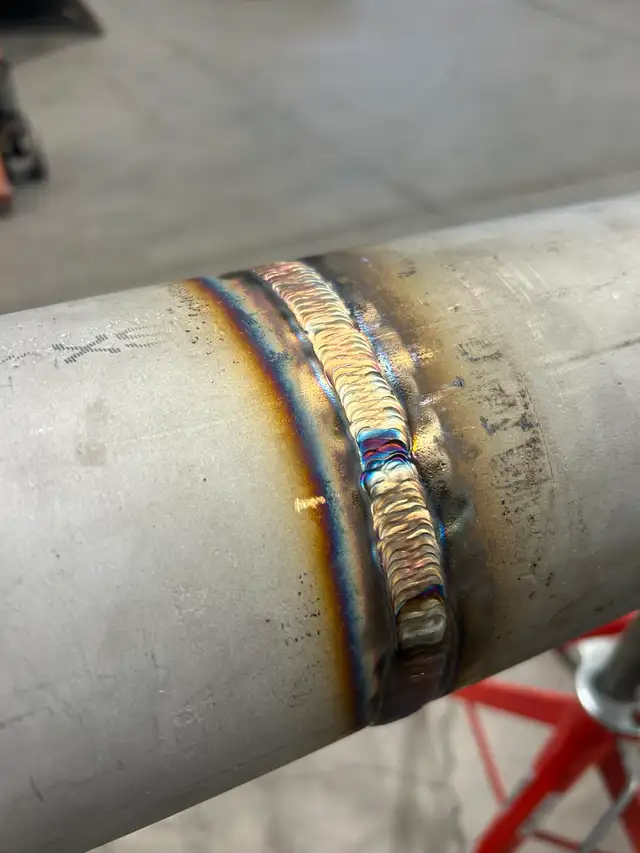 Mobile welder587371282087301123