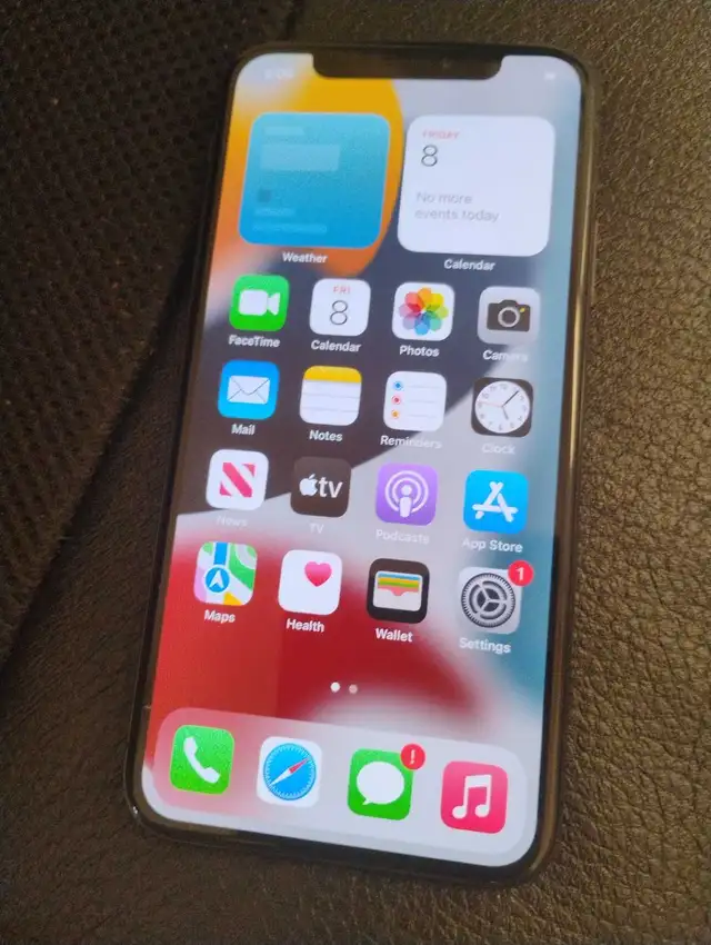 iPhone XS 256gb 100% in Cell Phones in City of Toronto - Image 2