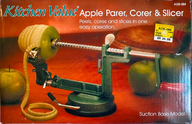 Apple Parer (Peeler), Corer Slicer with Suction Base in Processors, Blenders & Juicers in City of Toronto